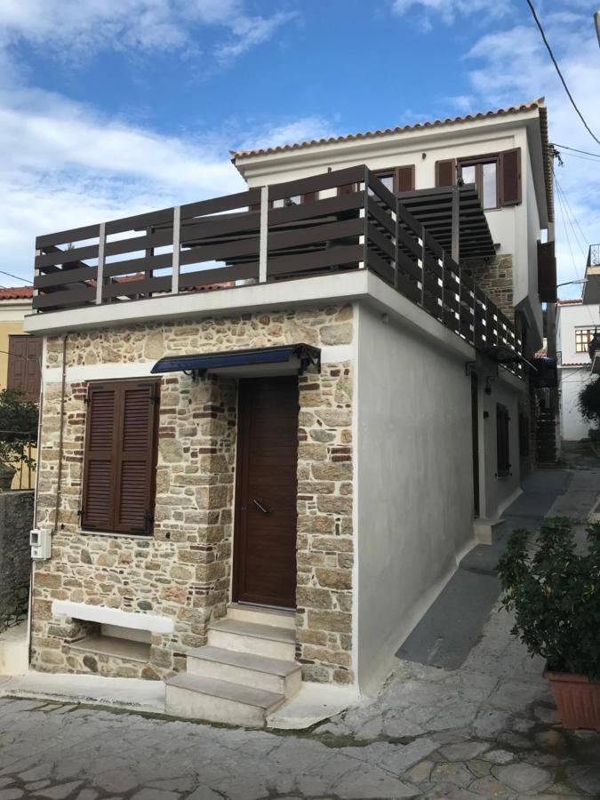 Samos Marias' Stone House 1 Villa Karlovassi Eksteriør billede